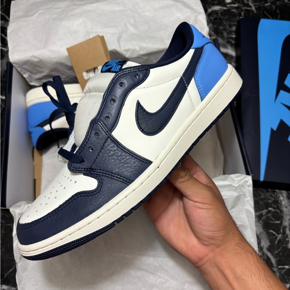 Nike Air Jordan Low - Obsidian